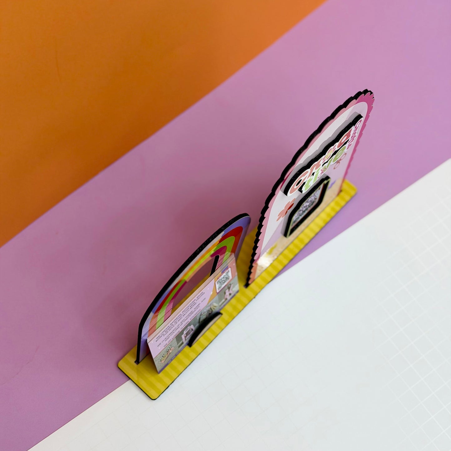 Social Sign + Business Cards Stand